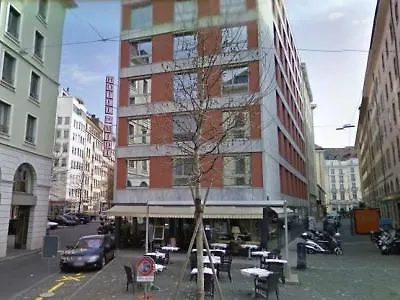 Hotel The New Midi 4*