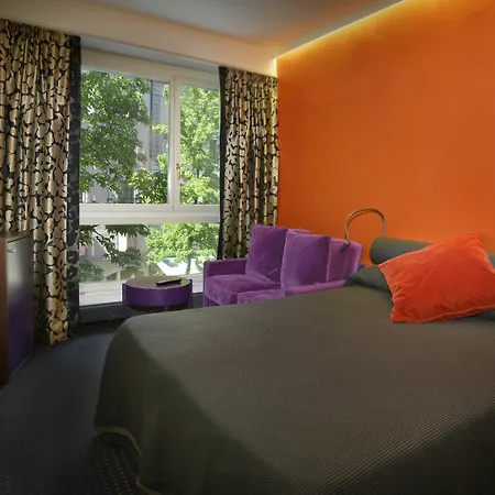 Hotel The New Midi 4*